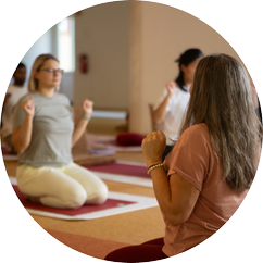 Die Kunst der Stille: Pranayamas, Mudras und fortgeschrittene Meditationstechniken zum Erlangen geistiger Klarheit