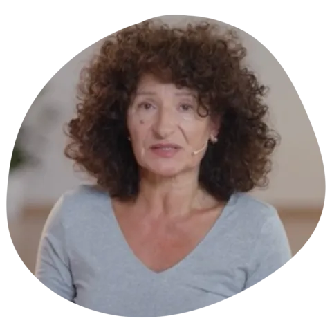 Мариана  Николова