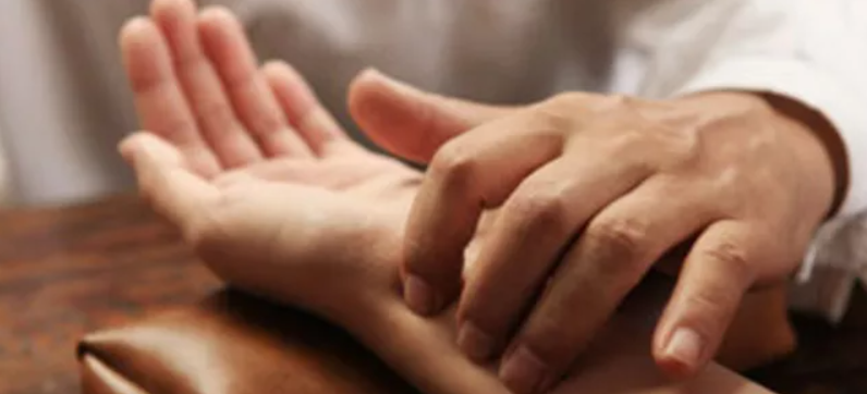 Интервю с д-р Шрийджит - "Редовната пулсова диагностика предотвратява заболявания"